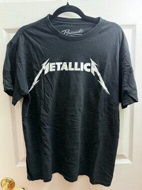 Black Metallica band t-shirt w/ white logo